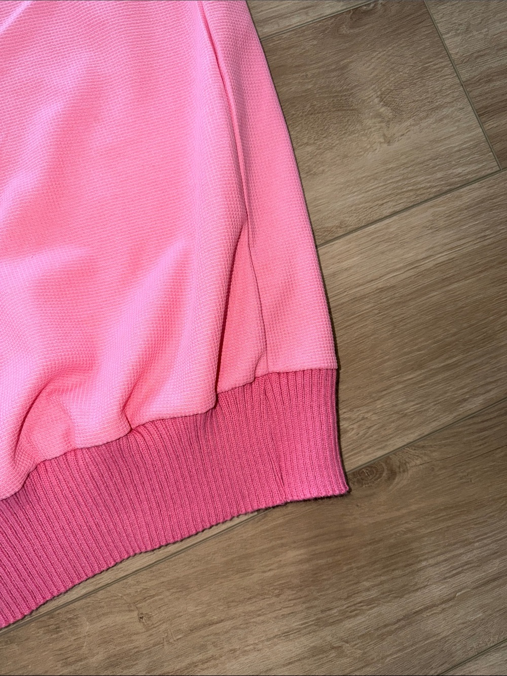 Women's Pink Knit Two-Piece skirt Set turtleneck top & waffle knit style Large - Picture 3 of 6